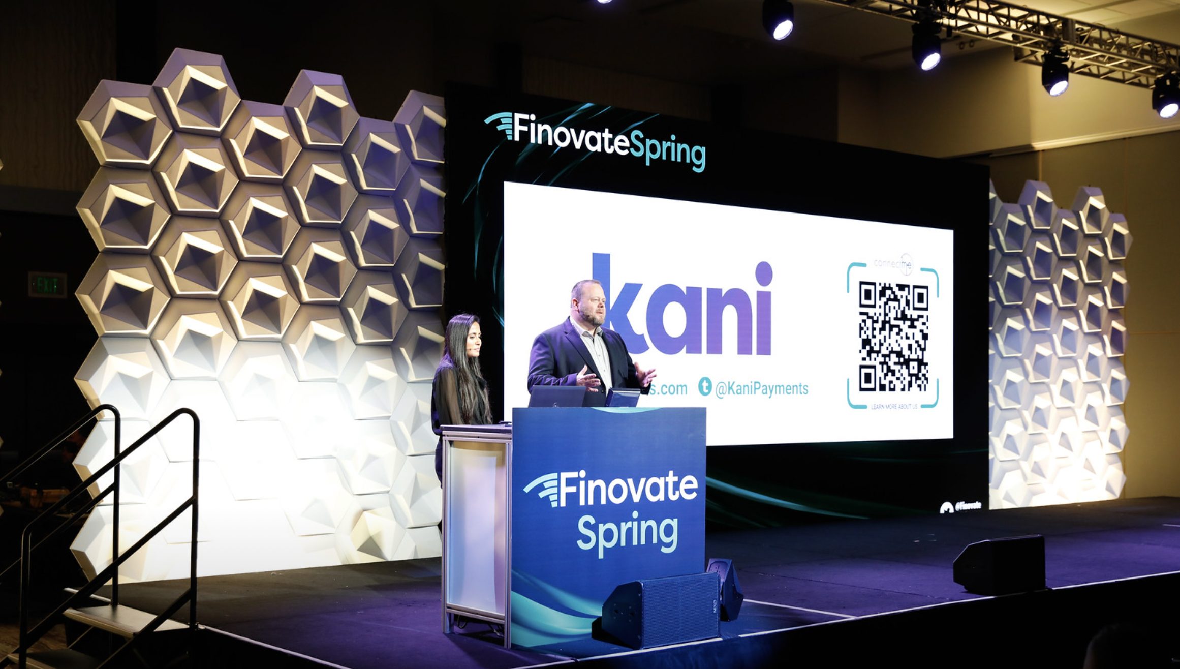 On stage demo at Finovate Spring 2023 Kani